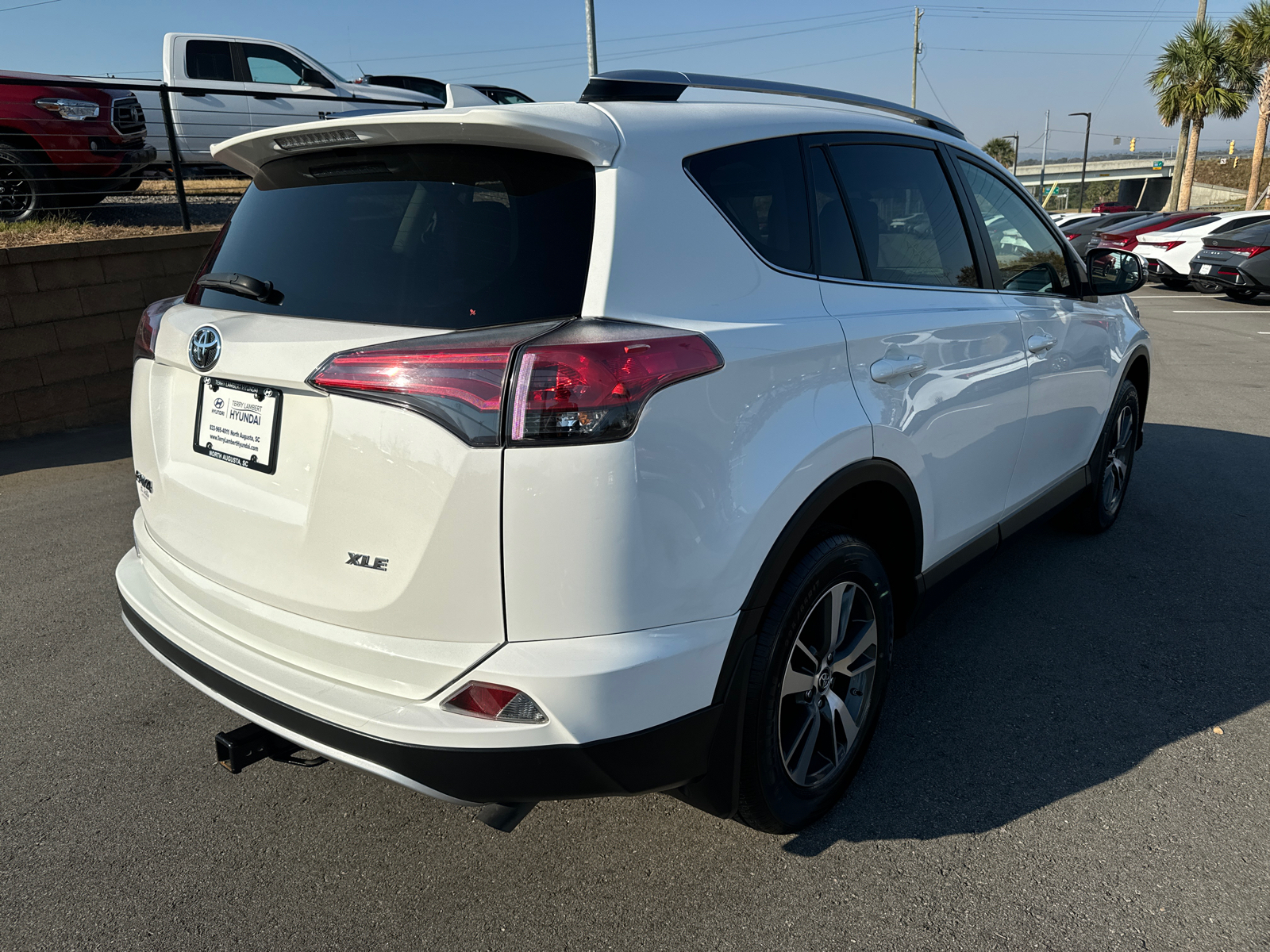 2016 Toyota RAV4 XLE 7