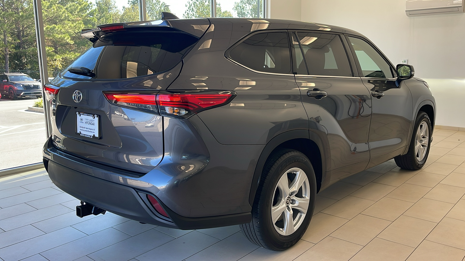 2022 Toyota Highlander L 7