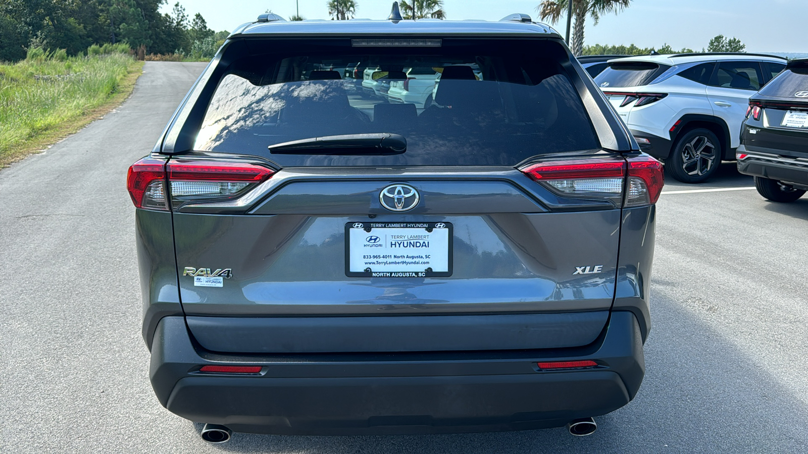 2021 Toyota RAV4 XLE 6