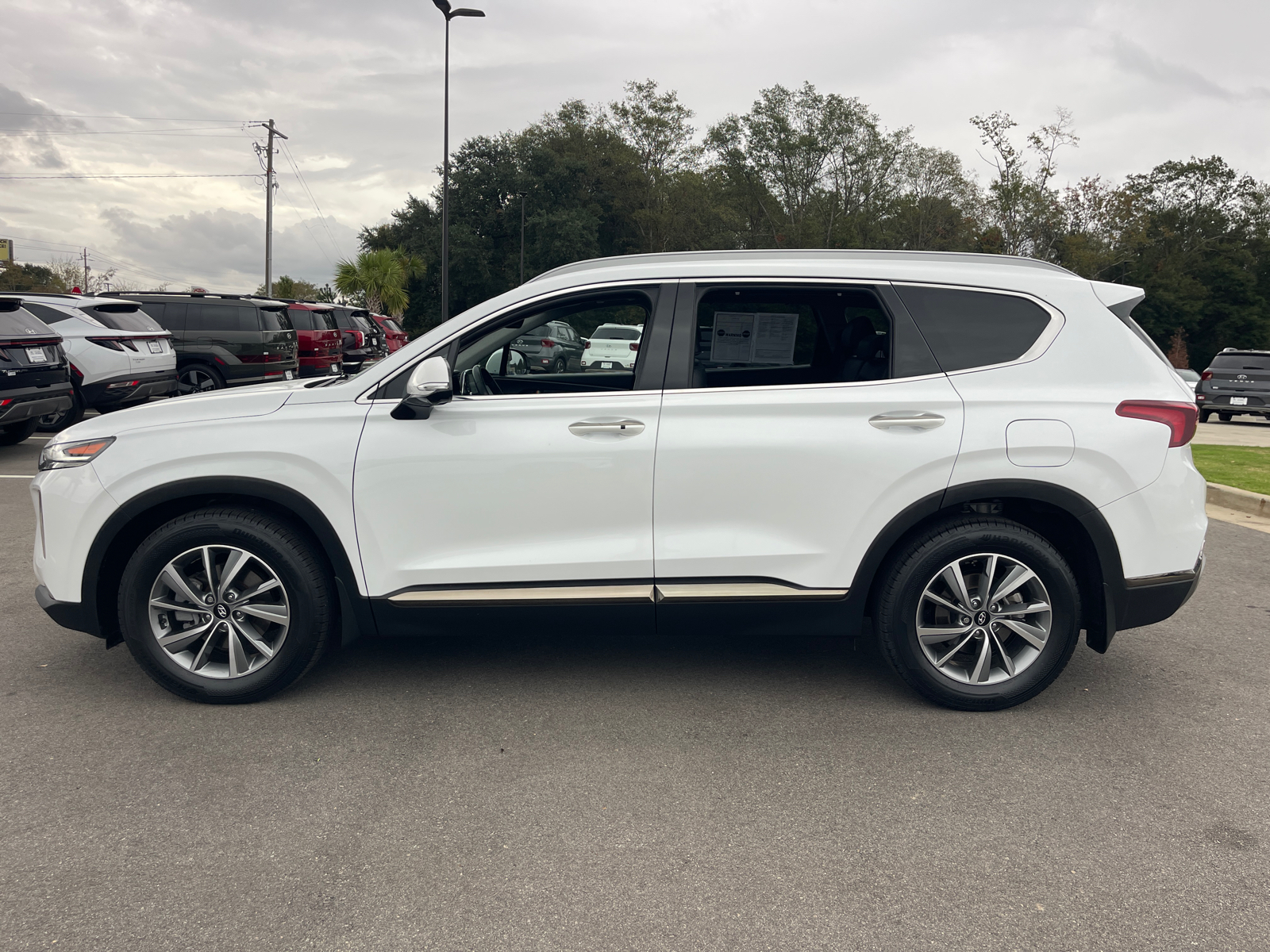 2020 Hyundai Santa Fe Limited 4