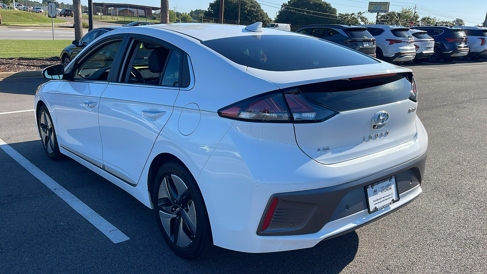 2022 Hyundai Ioniq Hybrid Limited 5