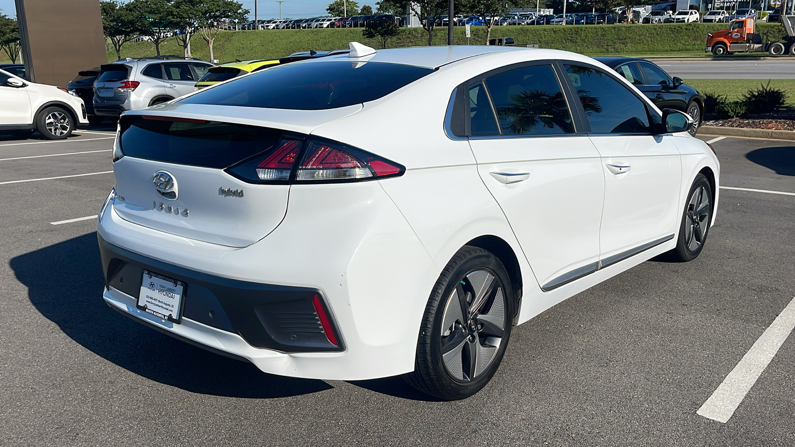 2022 Hyundai Ioniq Hybrid Limited 7