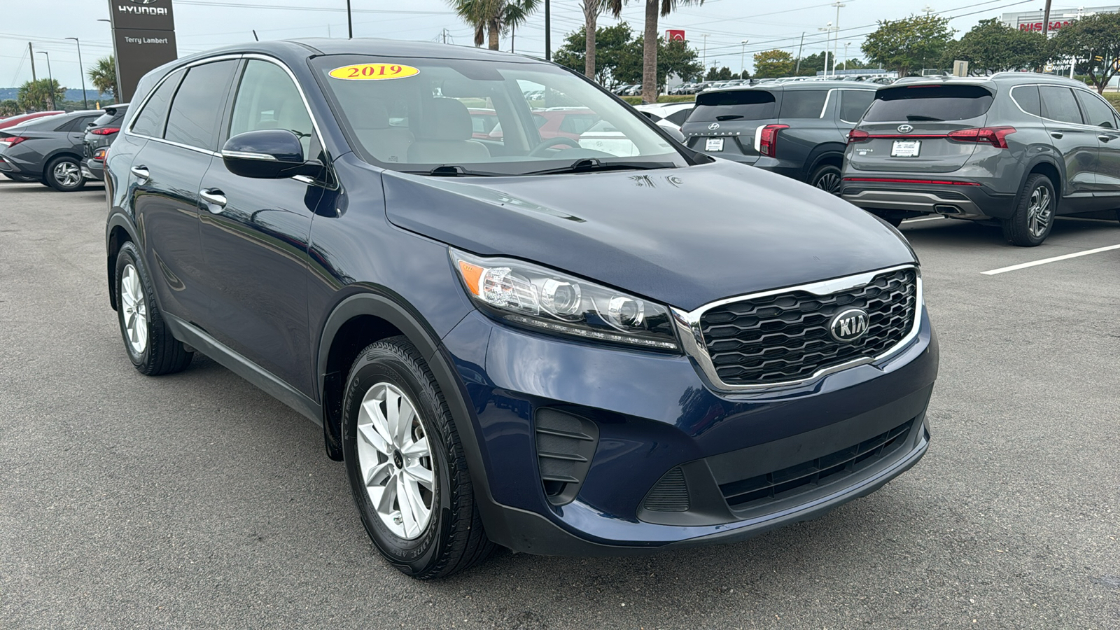 2019 Kia Sorento LX 1