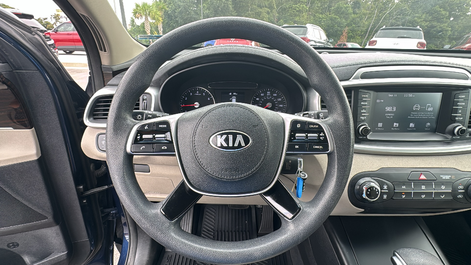 2019 Kia Sorento LX 21