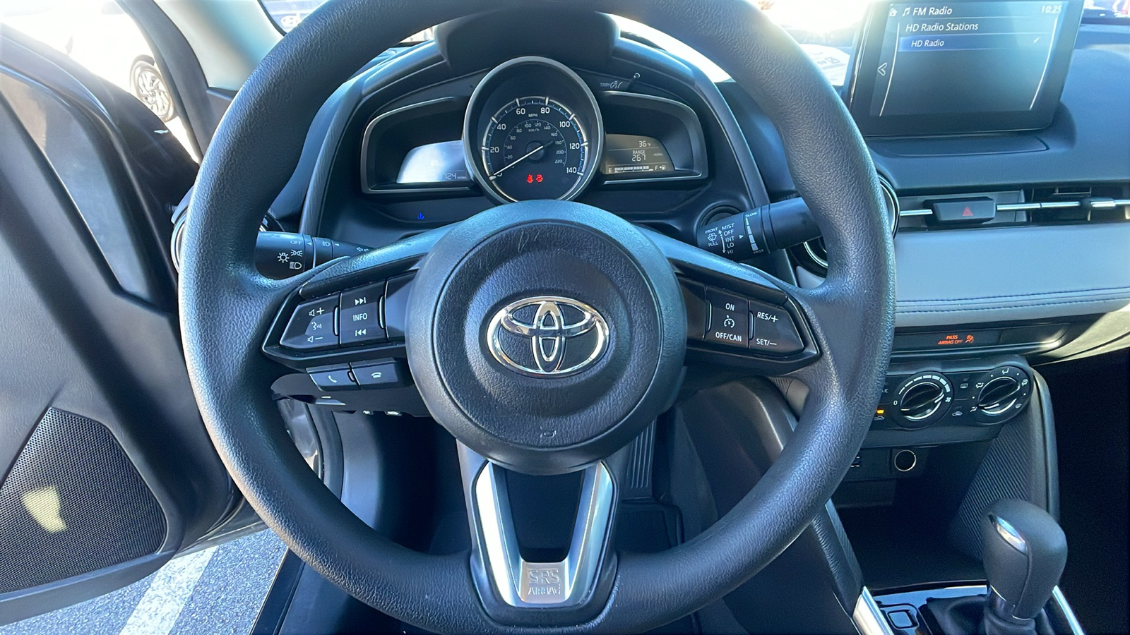 2019 Toyota Yaris L 20