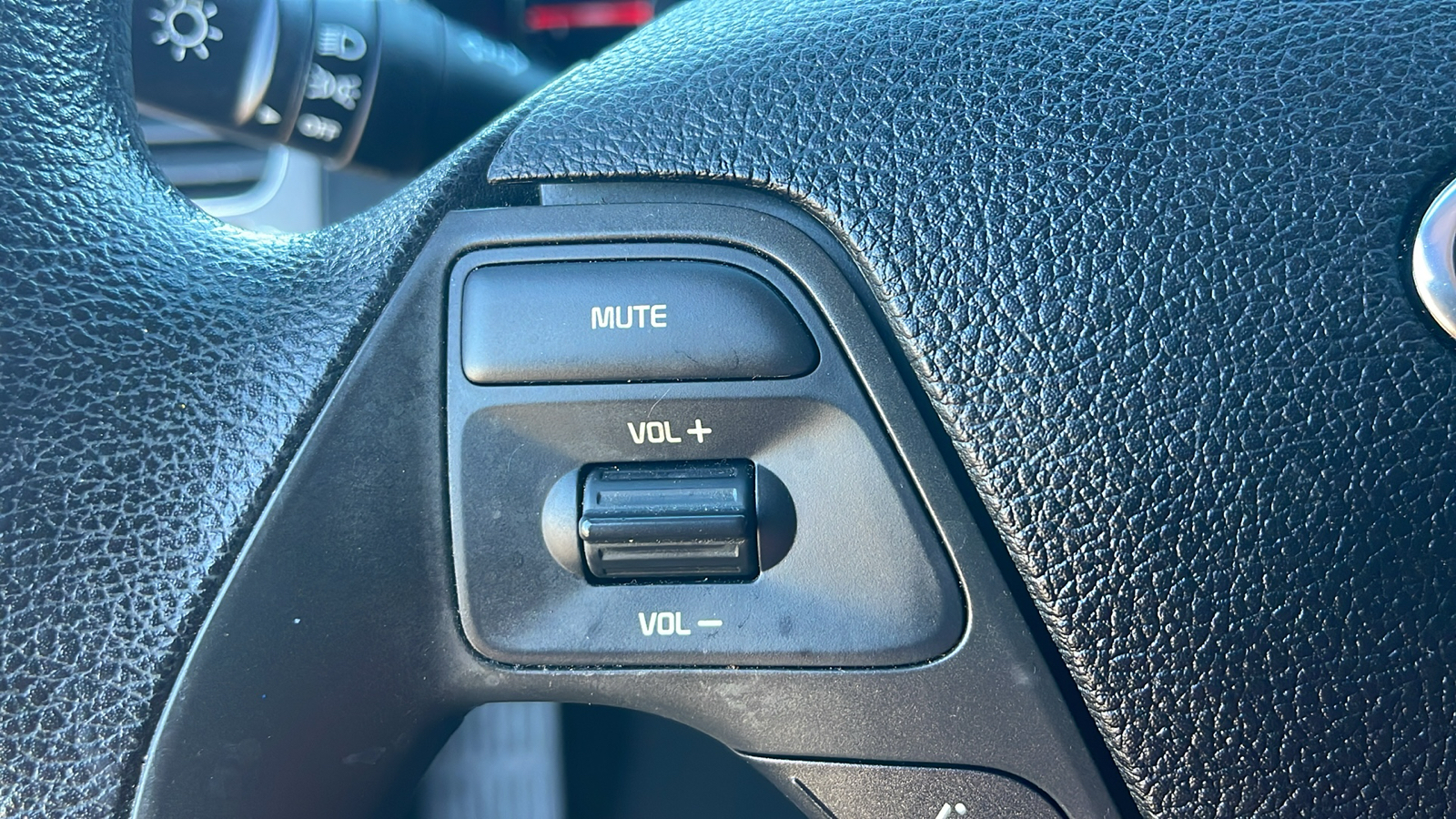 2017 Kia Forte5 LX 21