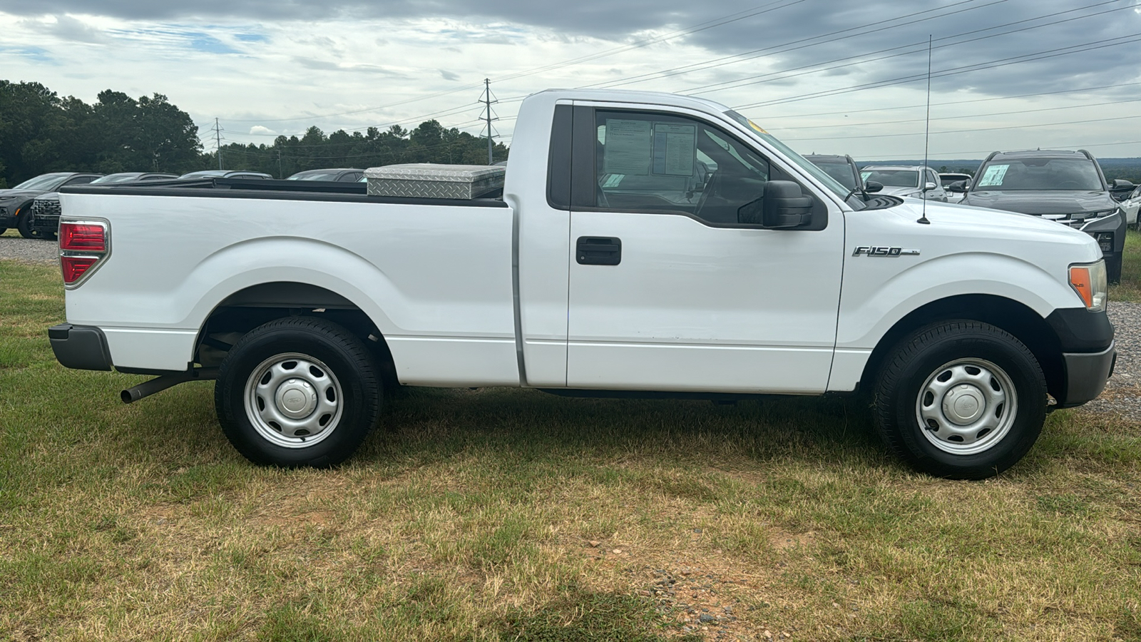 2014 Ford F-150 XL 8