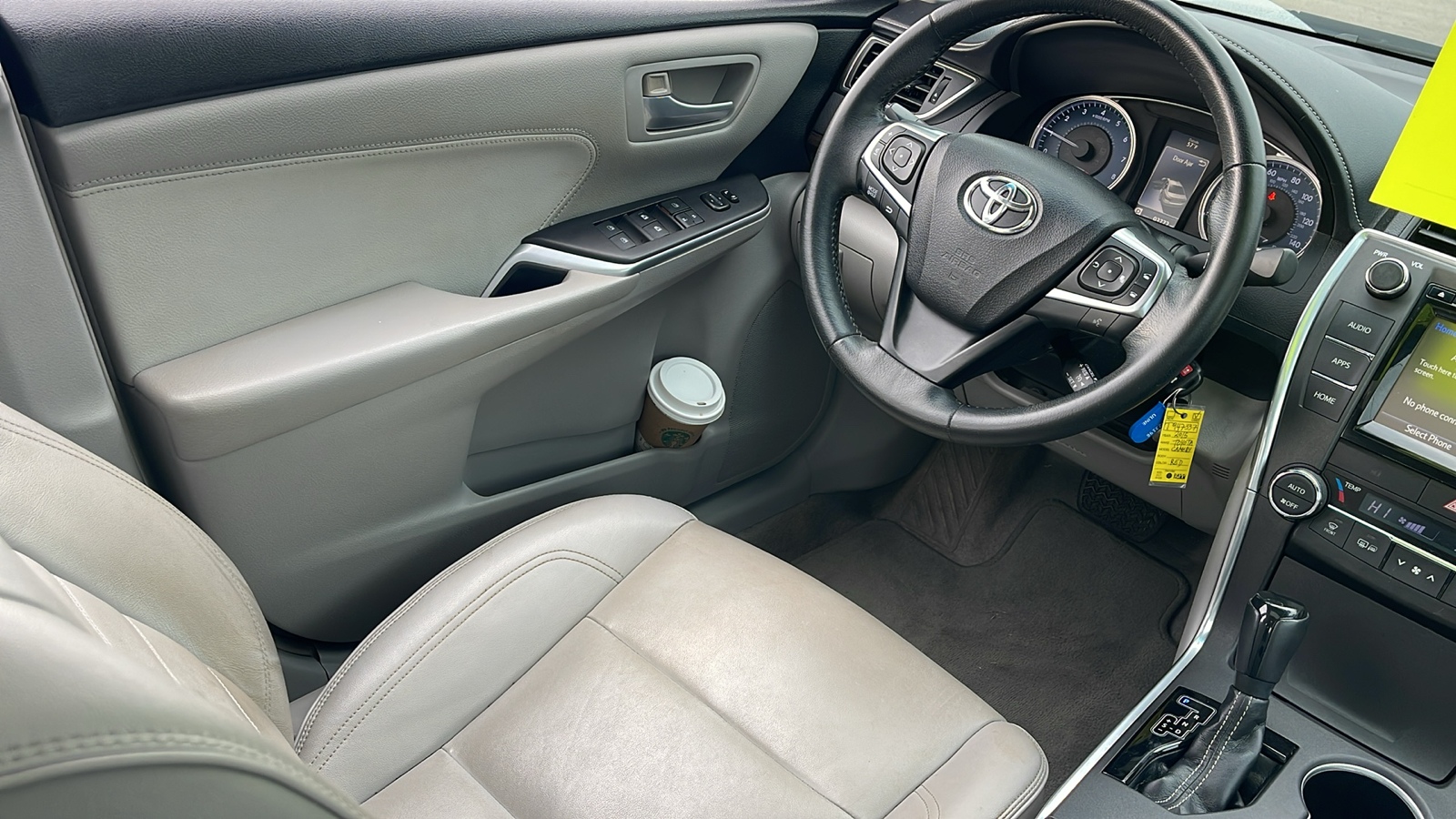 2015 Toyota Camry  14