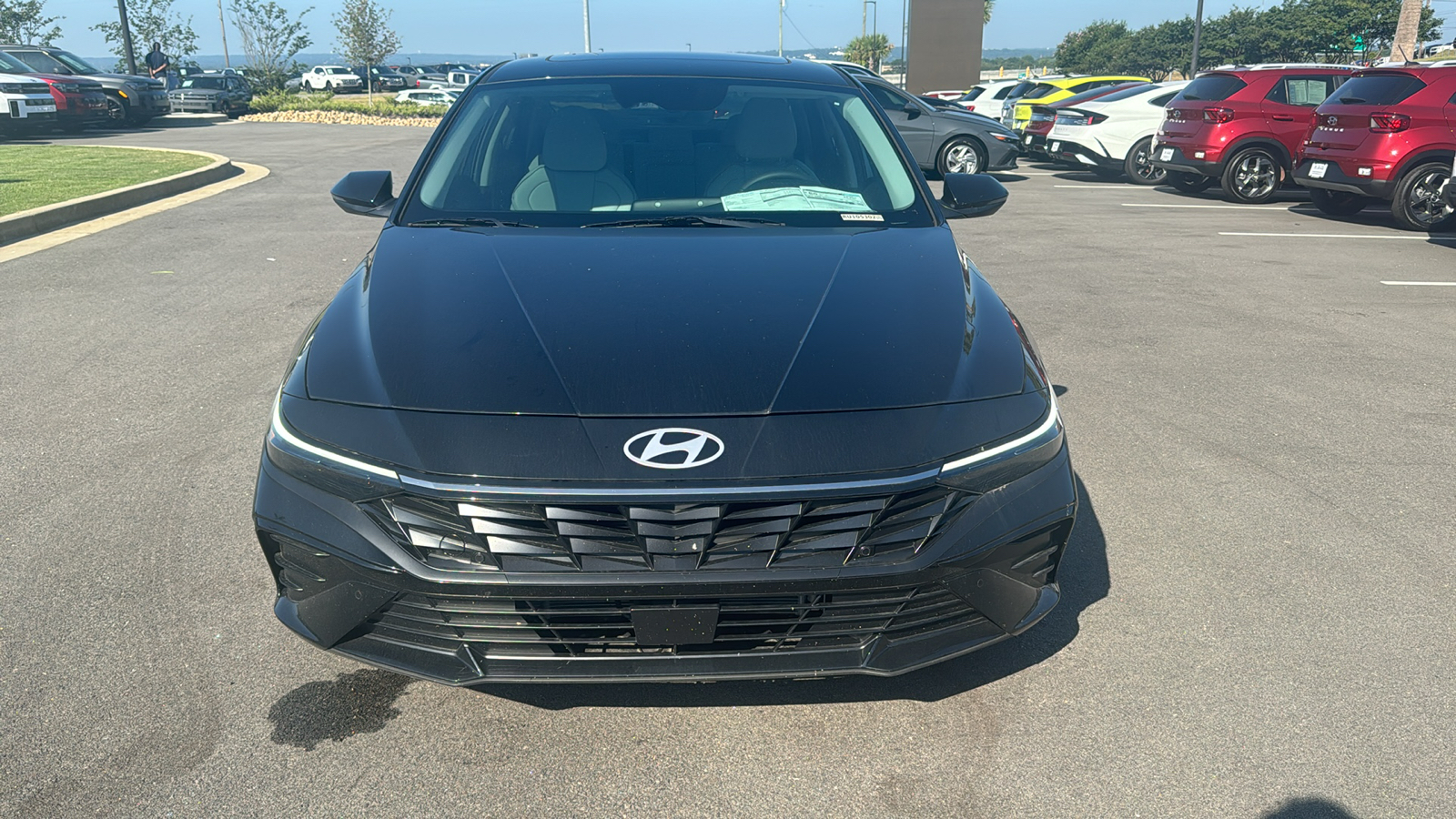 2024 Hyundai Elantra Hybrid Limited 2