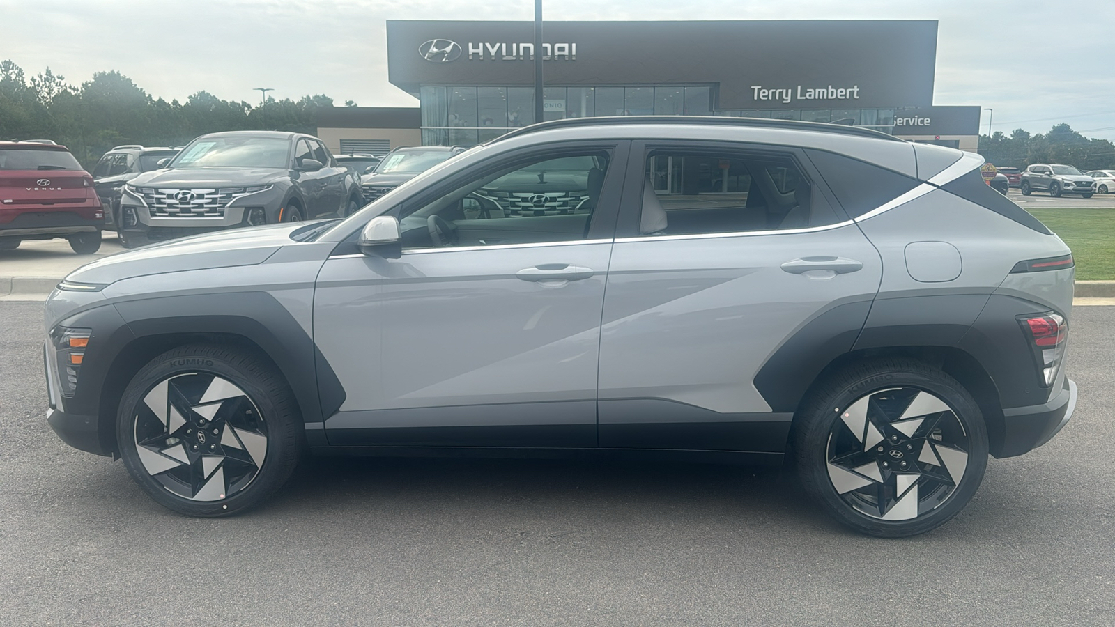 2024 Hyundai Kona Limited 4