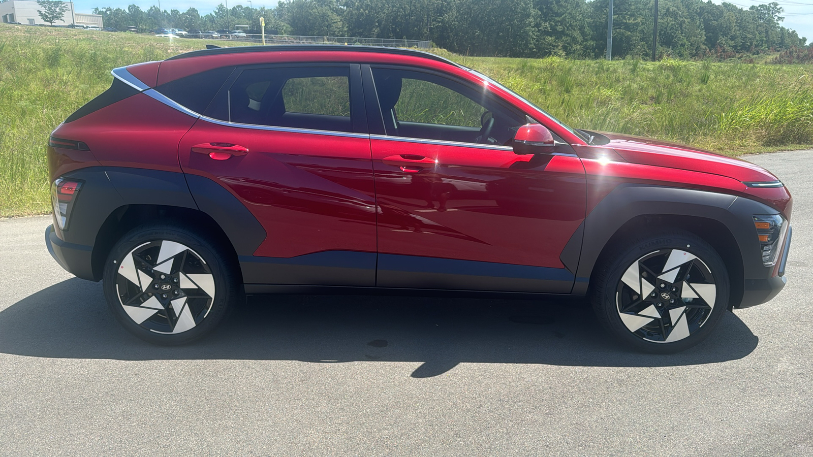 2025 Hyundai Kona Limited 8