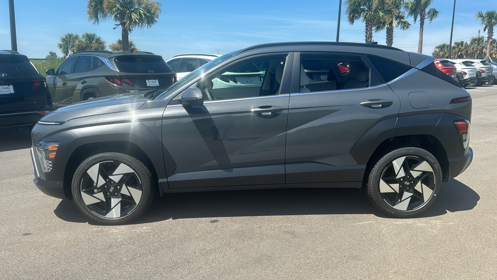 2025 Hyundai Kona Limited 4