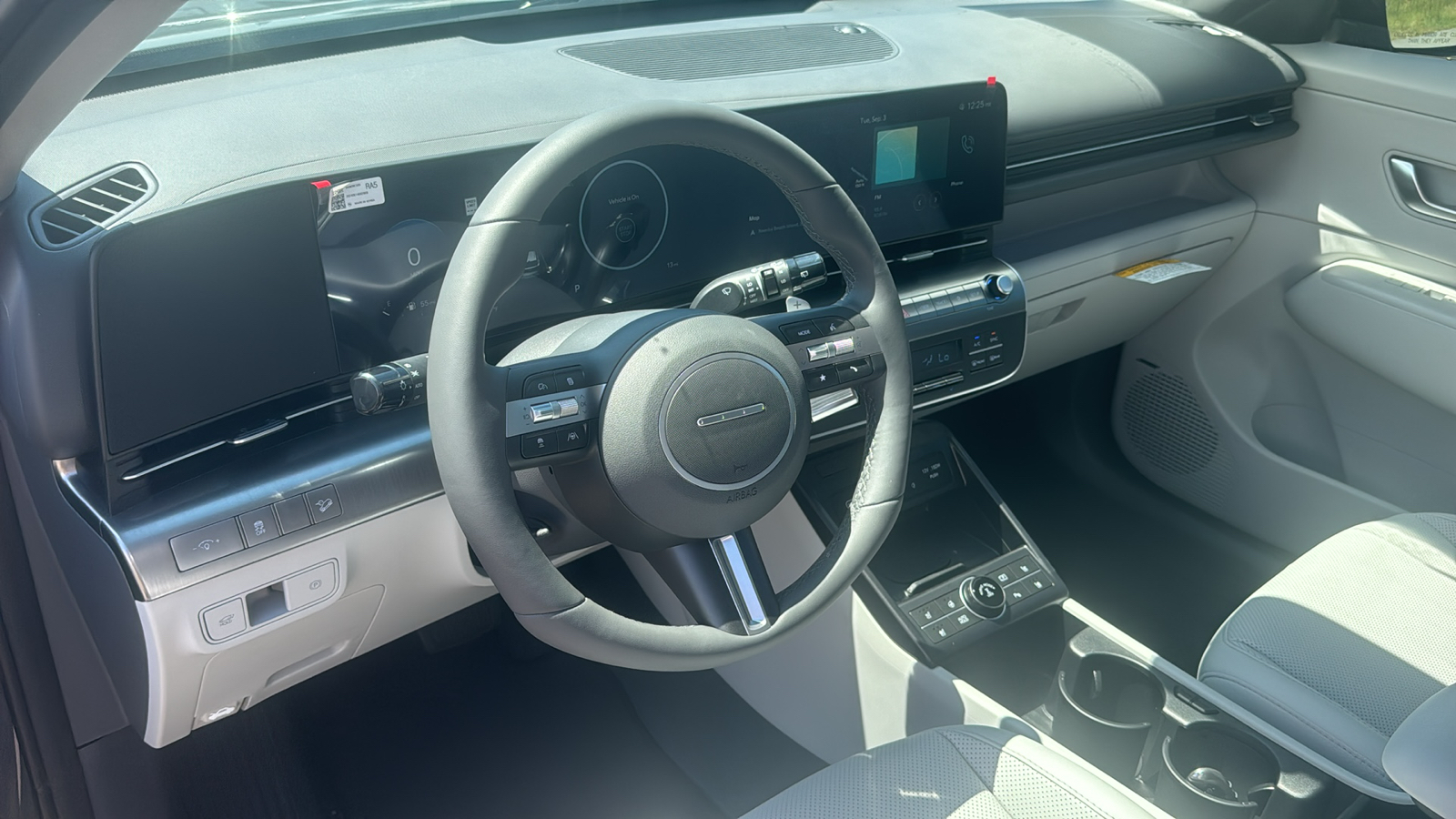 2025 Hyundai Kona Limited 25