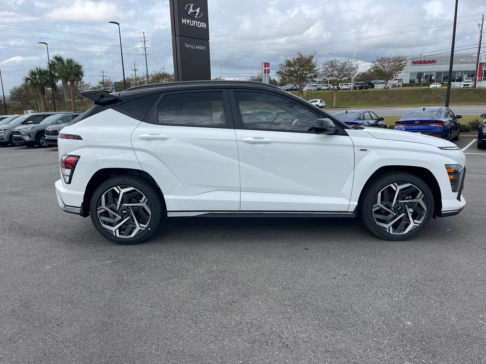 2025 Hyundai Kona N Line 8