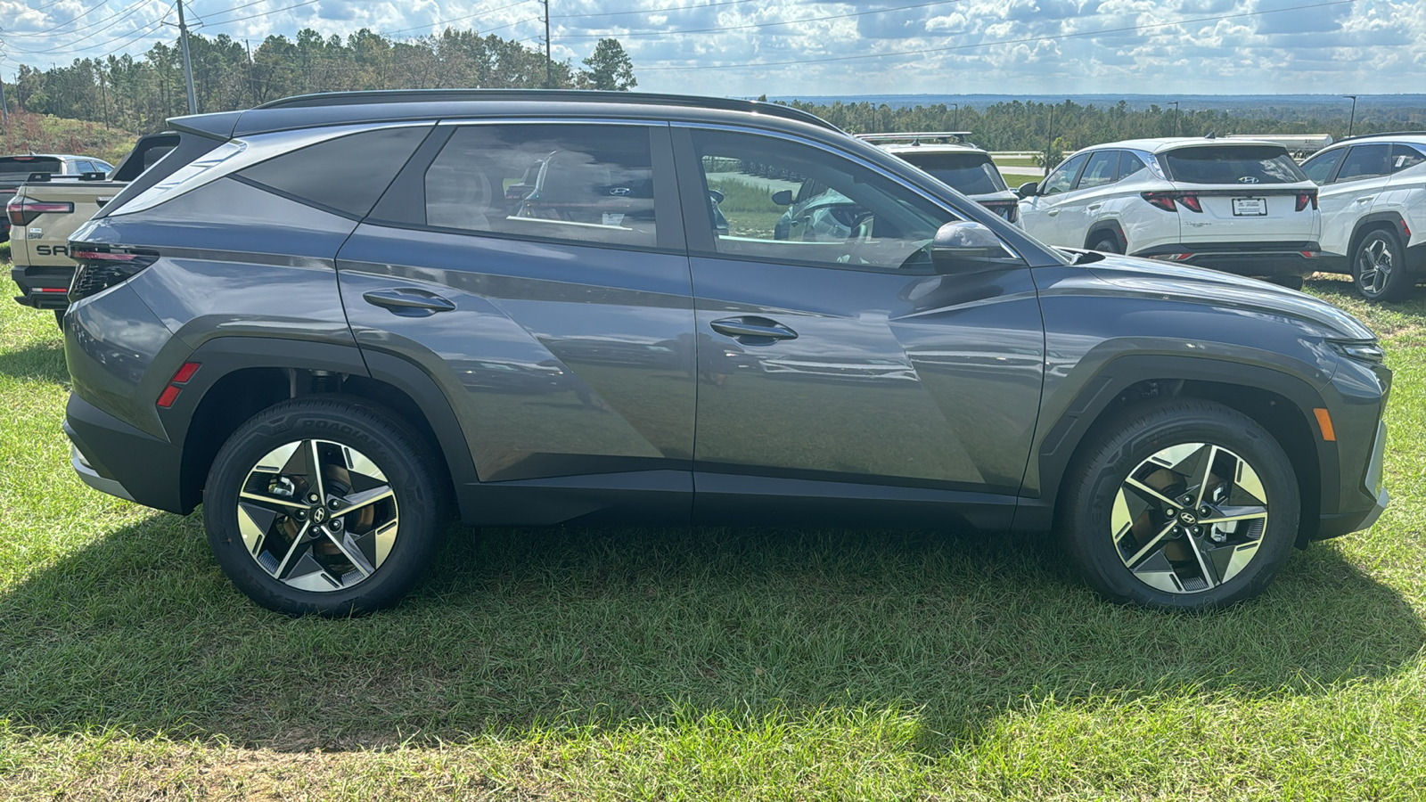 2025 Hyundai Tucson Hybrid SEL Convenience 8