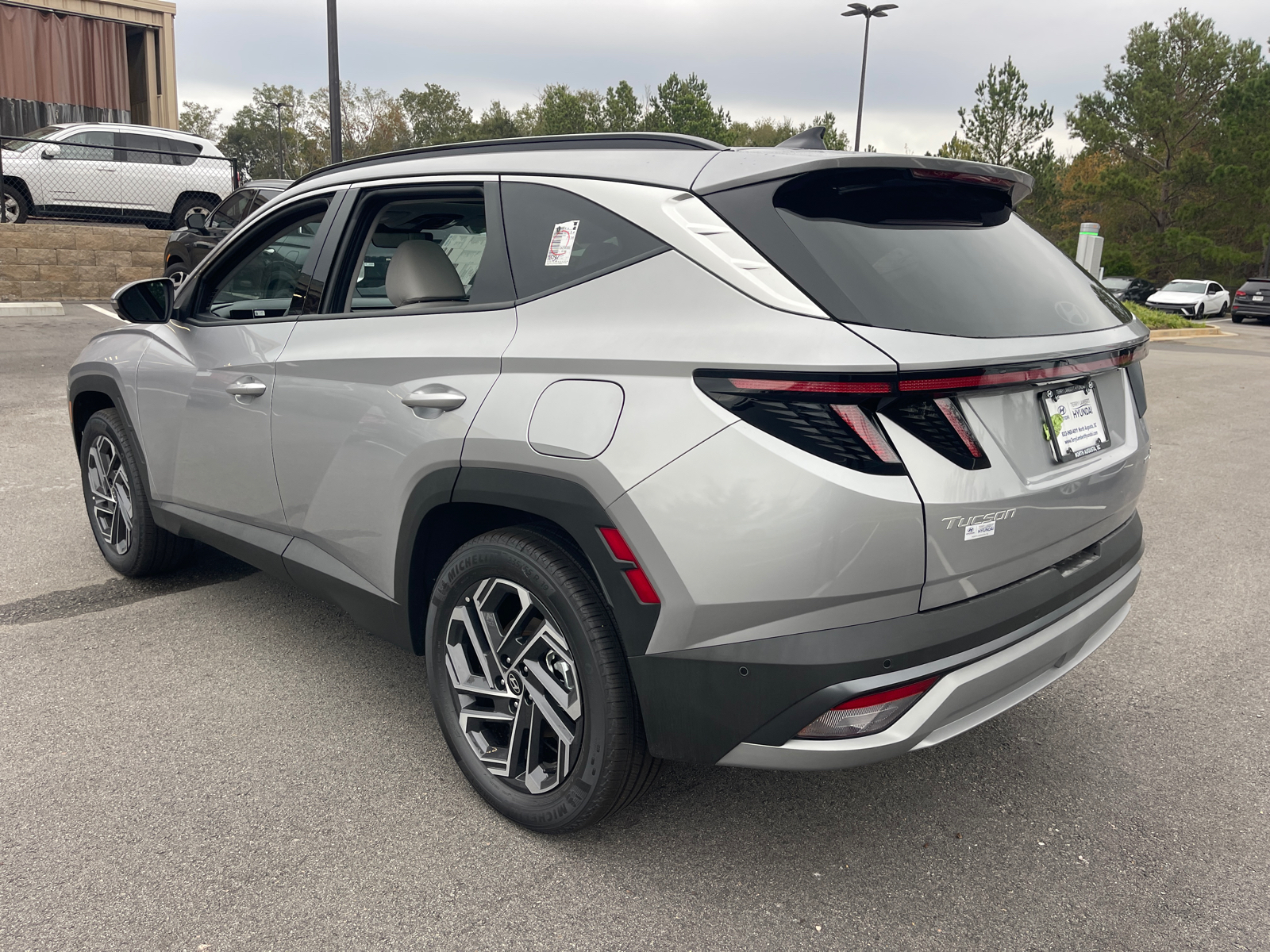 2025 Hyundai Tucson Hybrid Limited 5