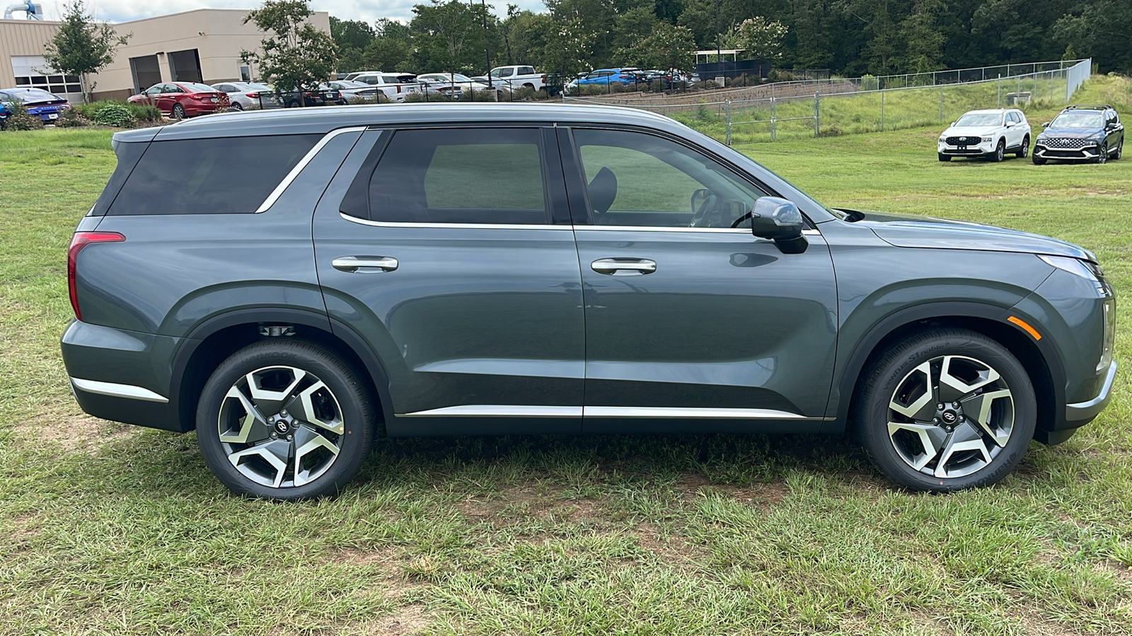 2024 Hyundai Palisade Limited 8