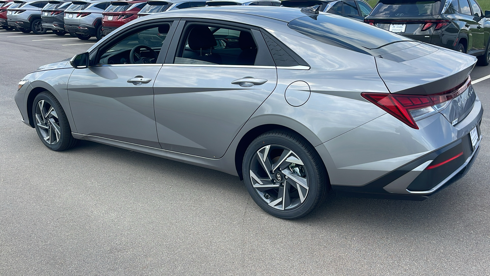 2024 Hyundai Elantra SEL 5