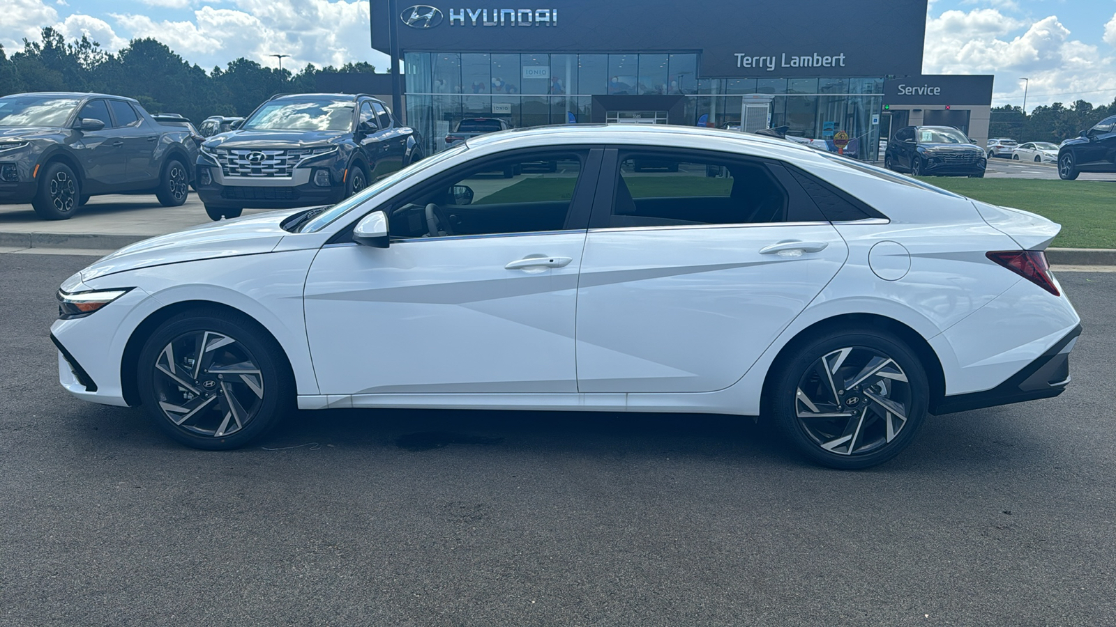 2024 Hyundai Elantra SEL 4