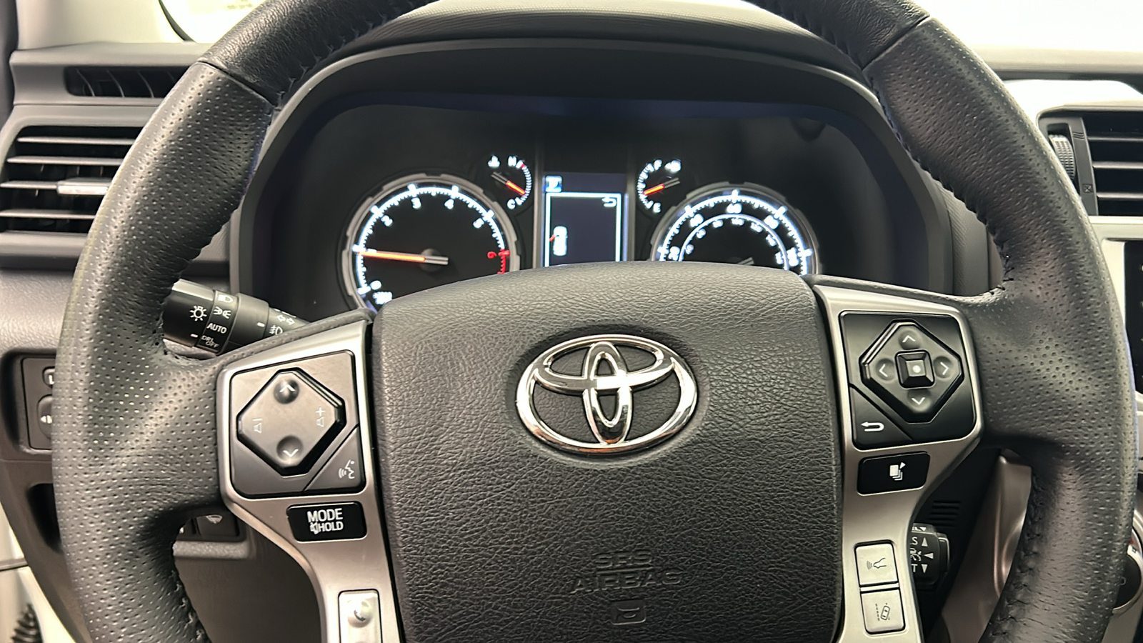 2022 Toyota 4Runner Limited 13