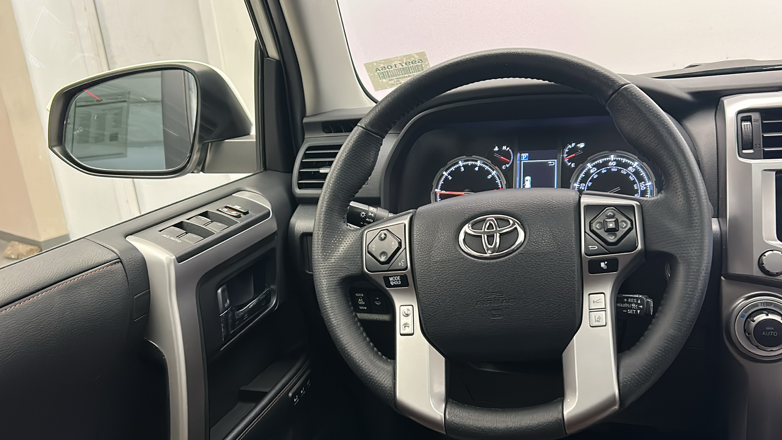 2022 Toyota 4Runner Limited 24