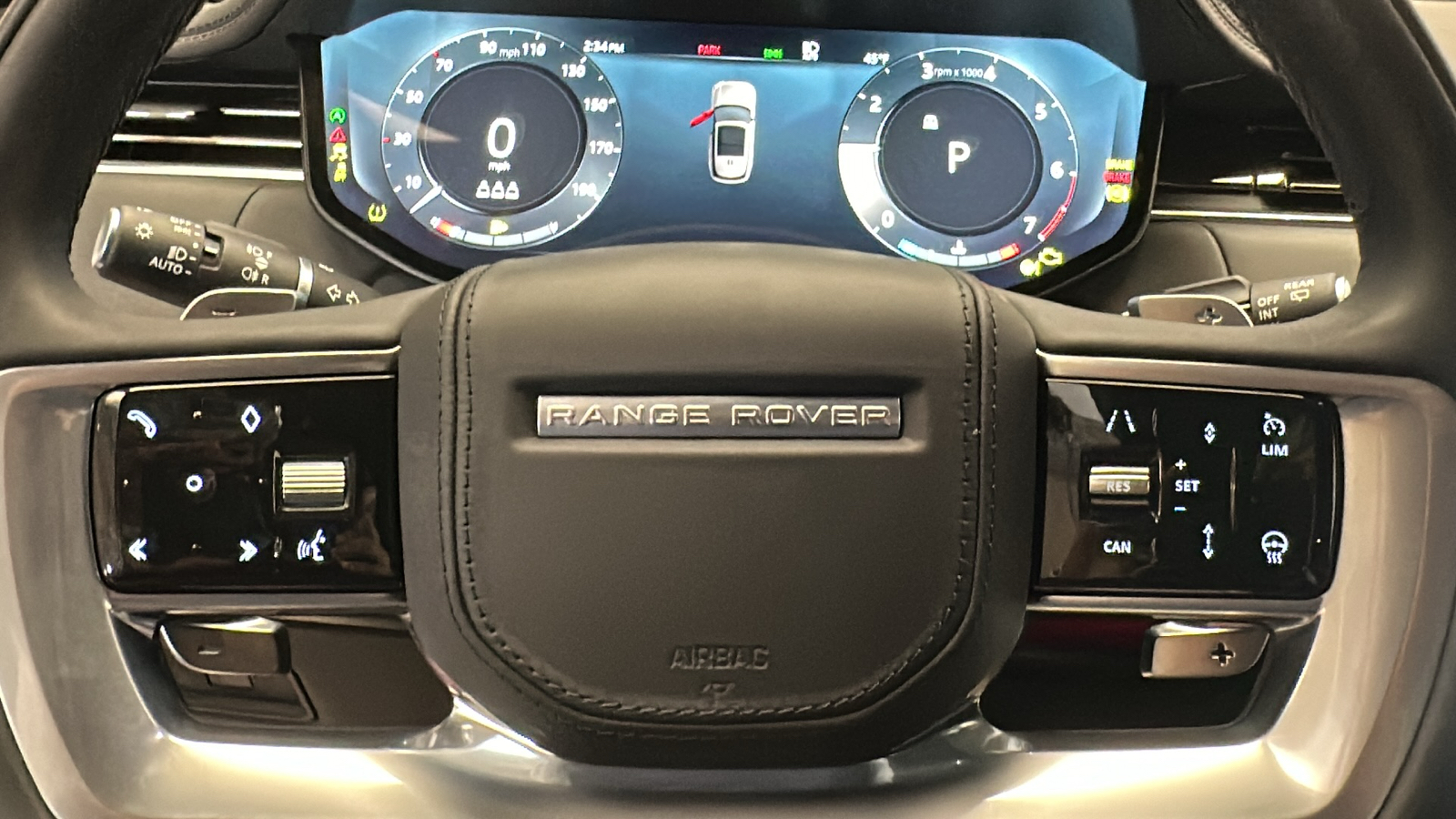 2023 Land Rover Range Rover SV 13