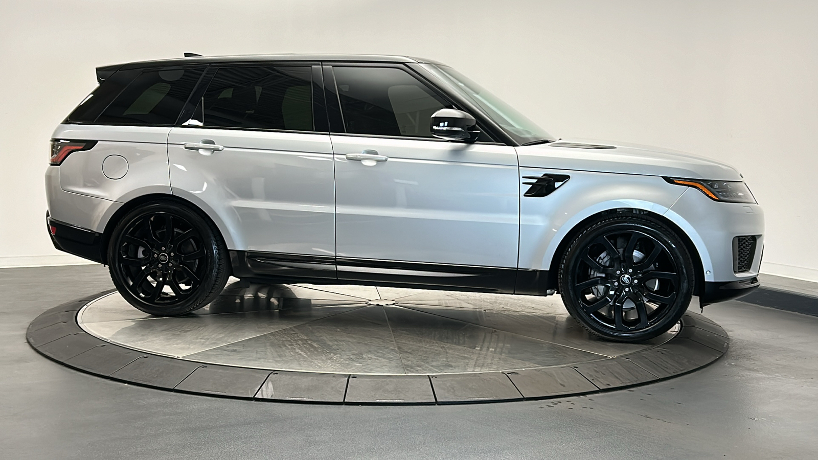 2022 Land Rover Range Rover Sport HSE Silver Edition 6