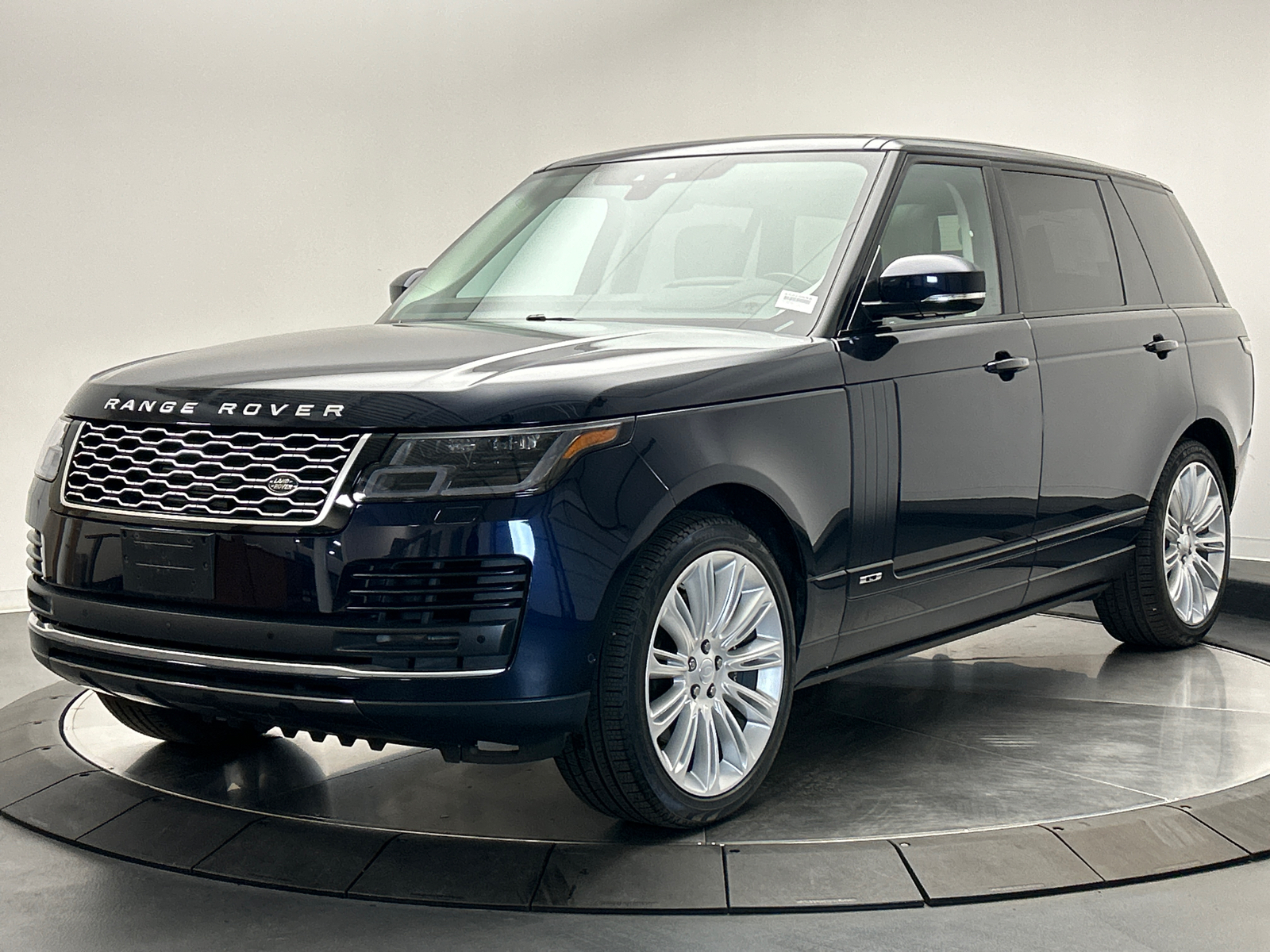 2020 Land Rover Range Rover Supercharged 1