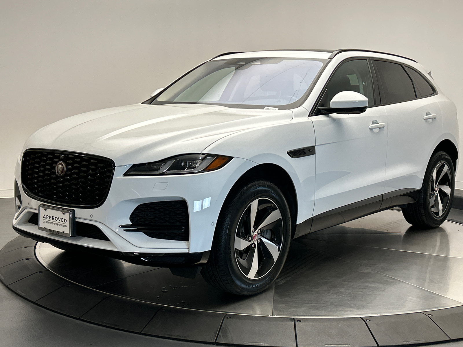 2021 Jaguar F-PACE S 1