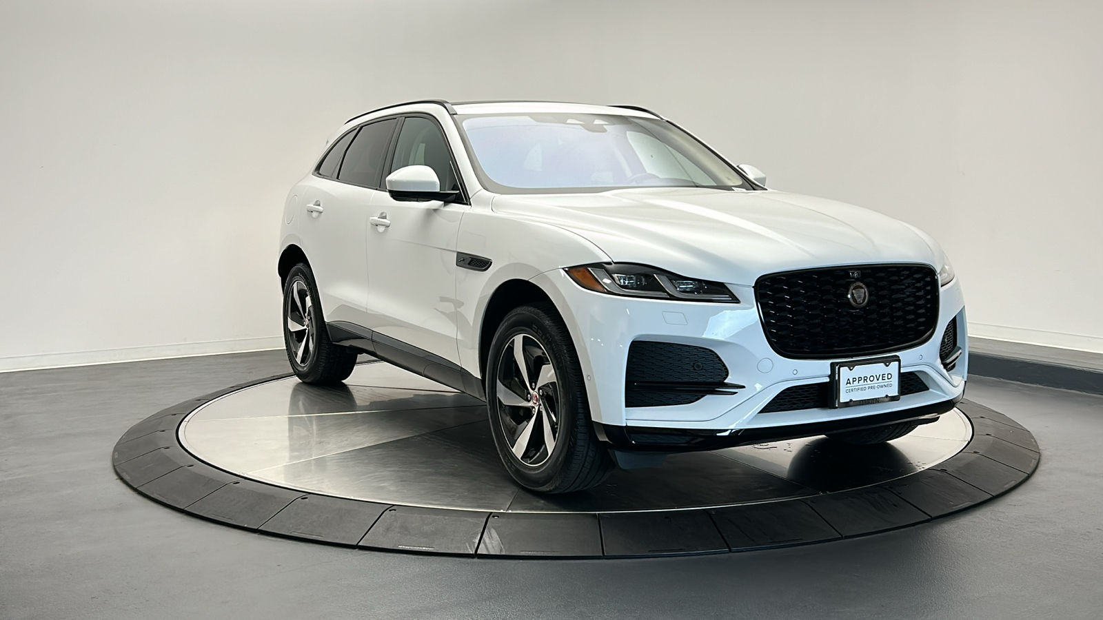 2021 Jaguar F-PACE S 7