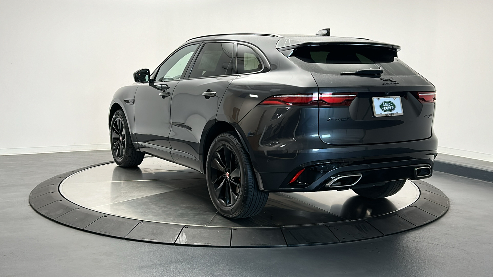 2021 Jaguar F-PACE P400 R-Dynamic S 3