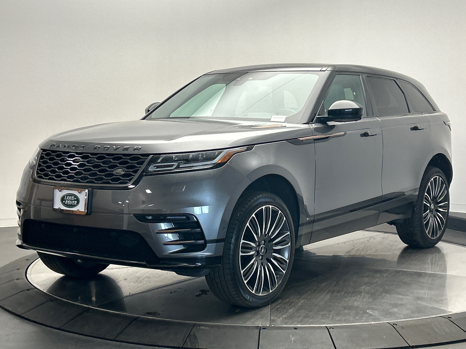 2018 Land Rover Range Rover Velar HSE R-Dynamic 1