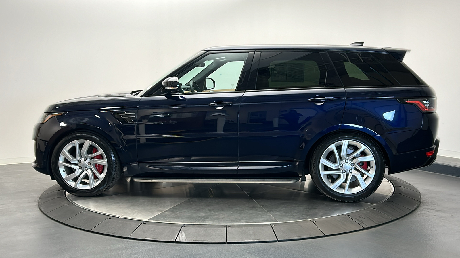 2020 Land Rover Range Rover Sport HSE Dynamic 2