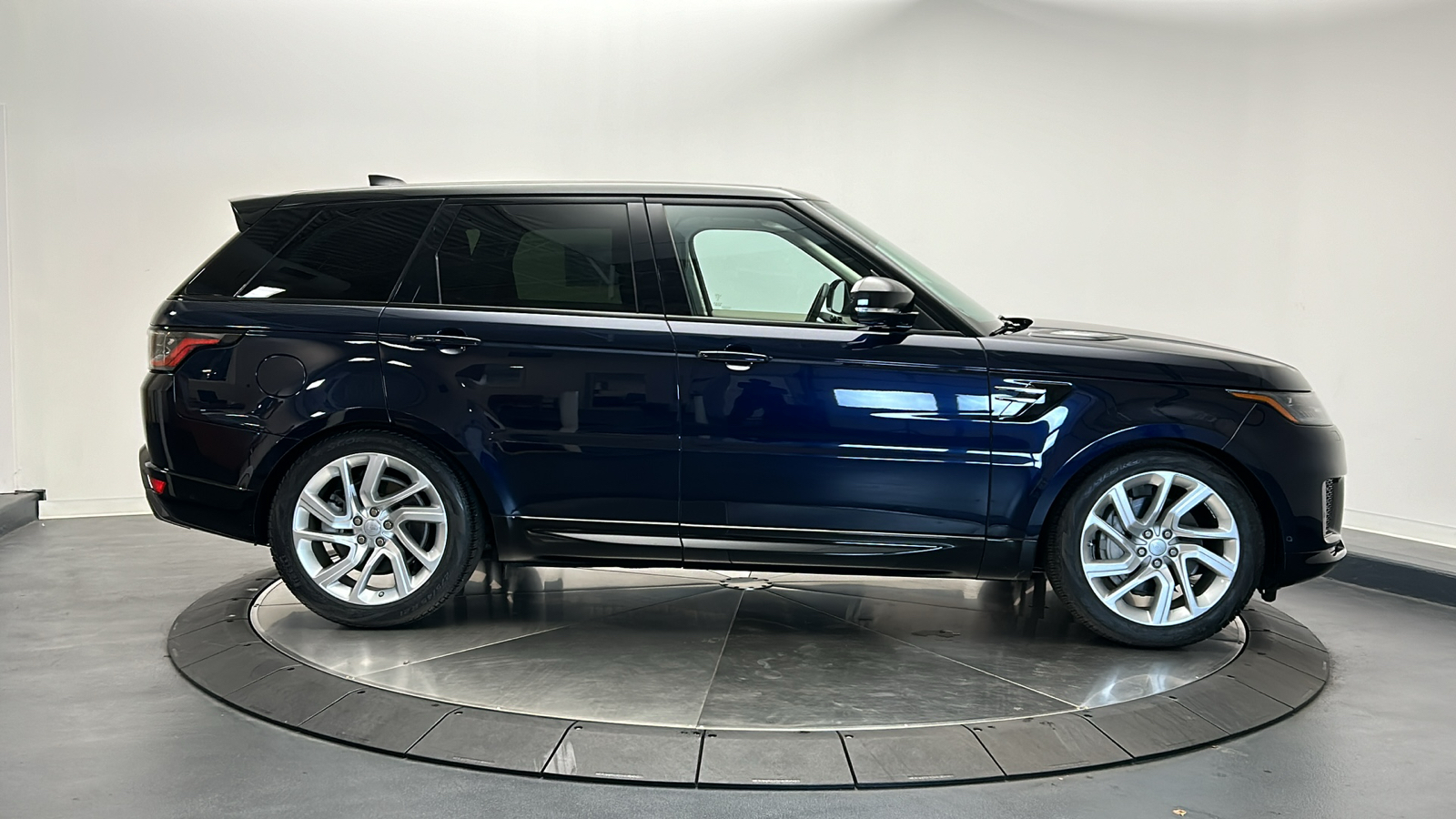 2020 Land Rover Range Rover Sport HSE 6