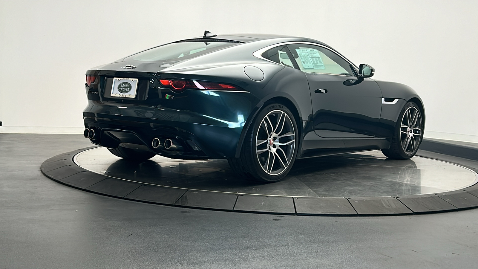 2020 Jaguar F-TYPE R 5