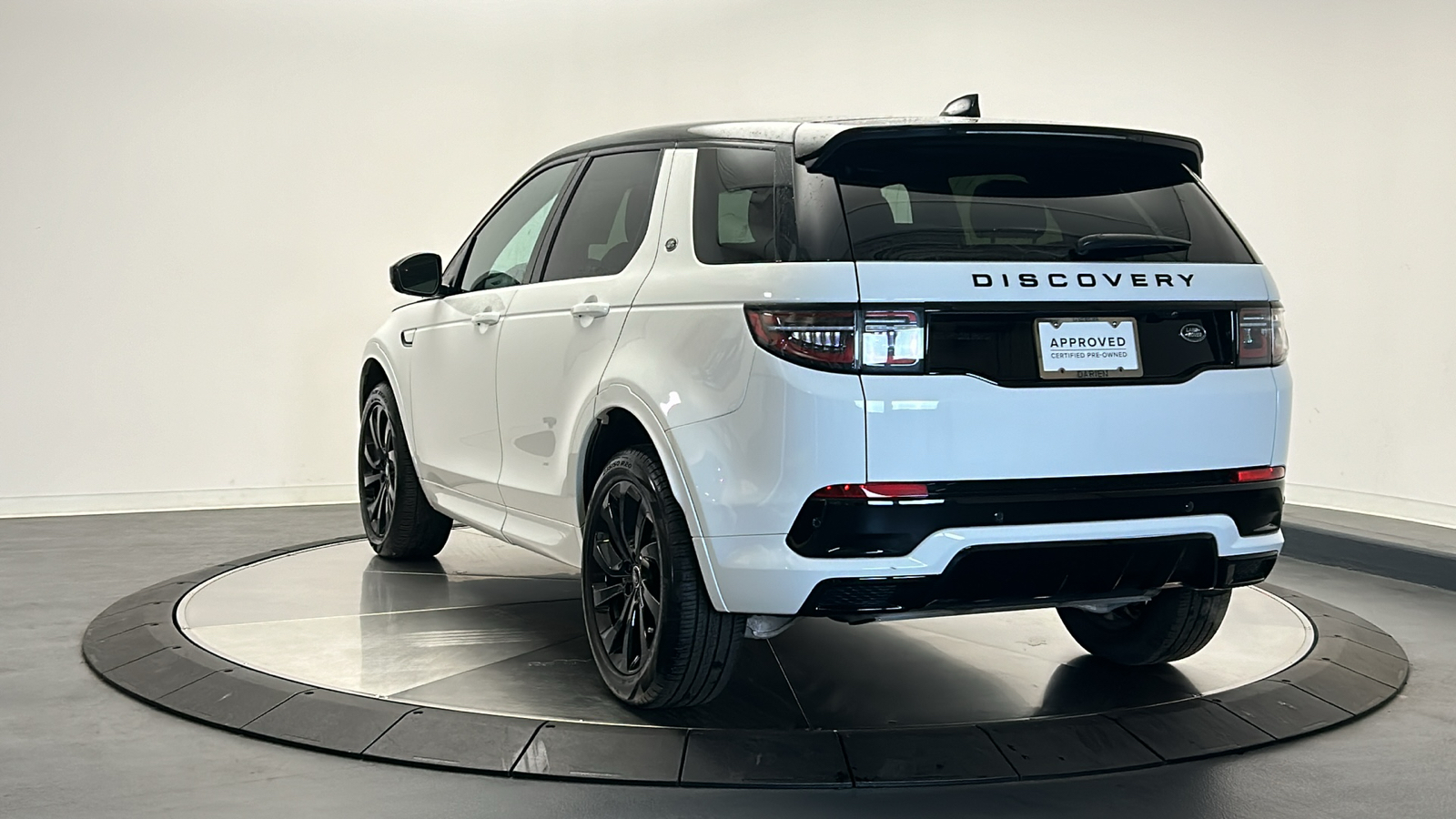 2023 Land Rover Discovery Sport SE R-Dynamic 3