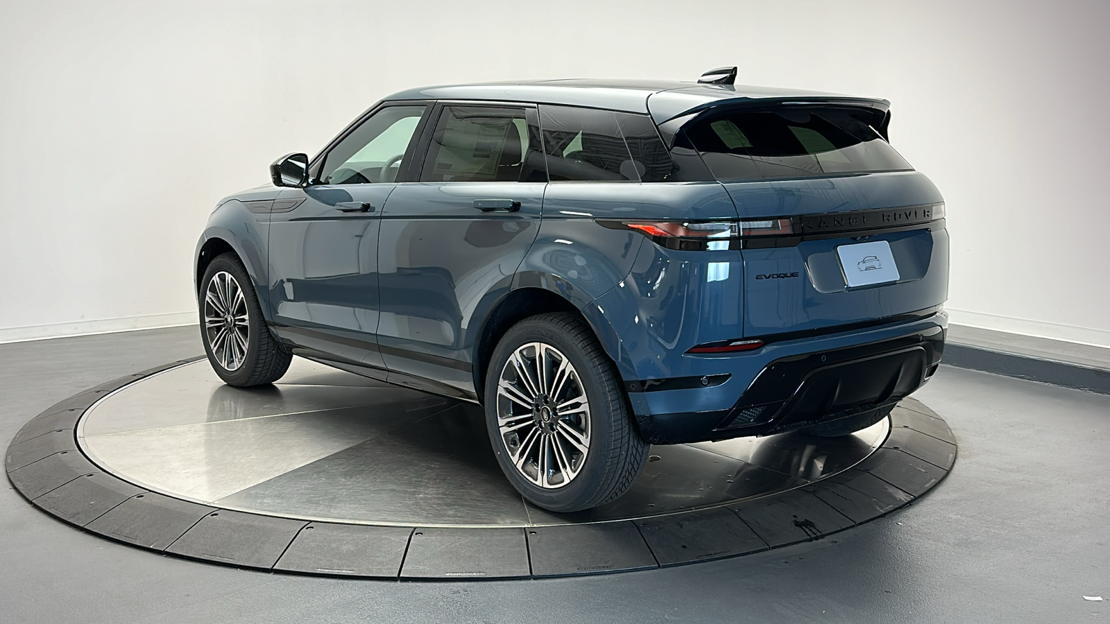 2024 Land Rover Range Rover Evoque Dynamic 3