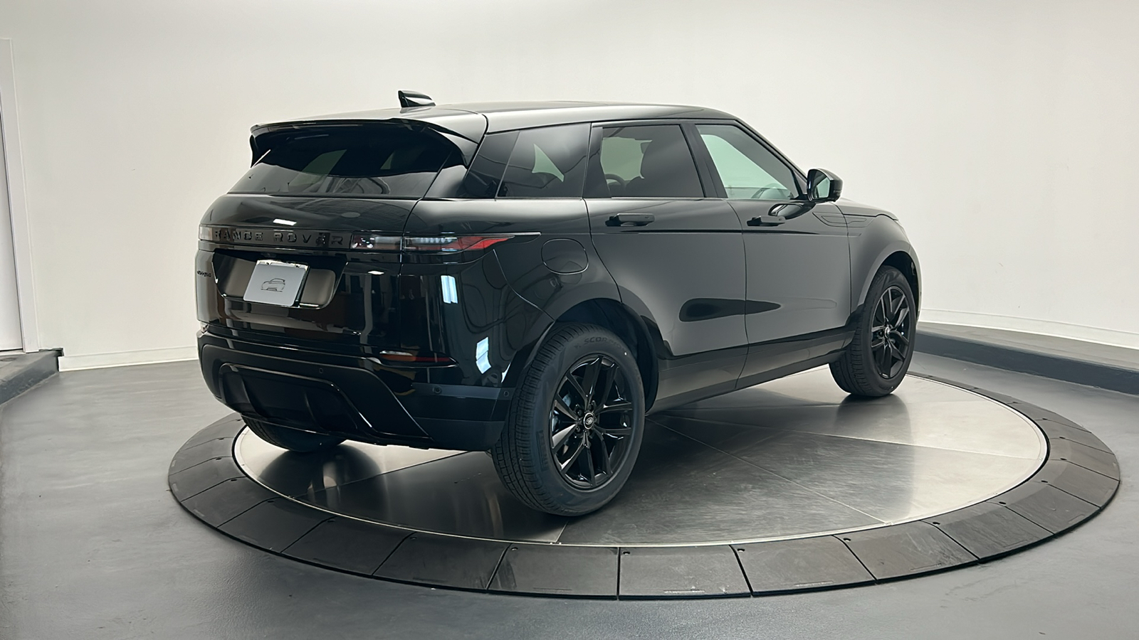 2024 Land Rover Range Rover Evoque S 5