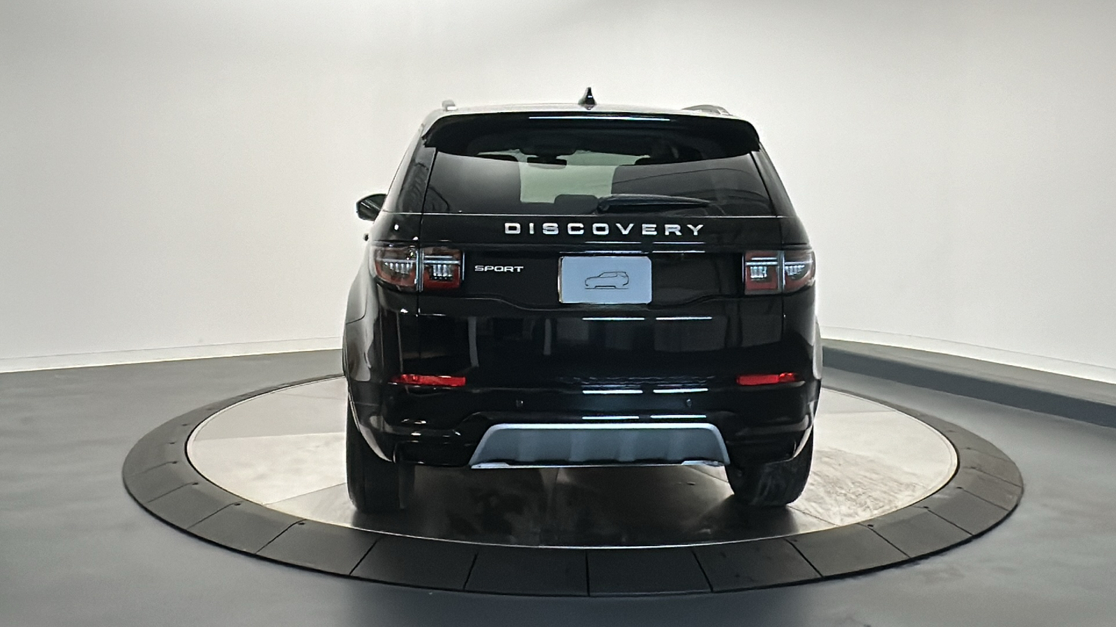 2024 Land Rover Discovery Sport S 4