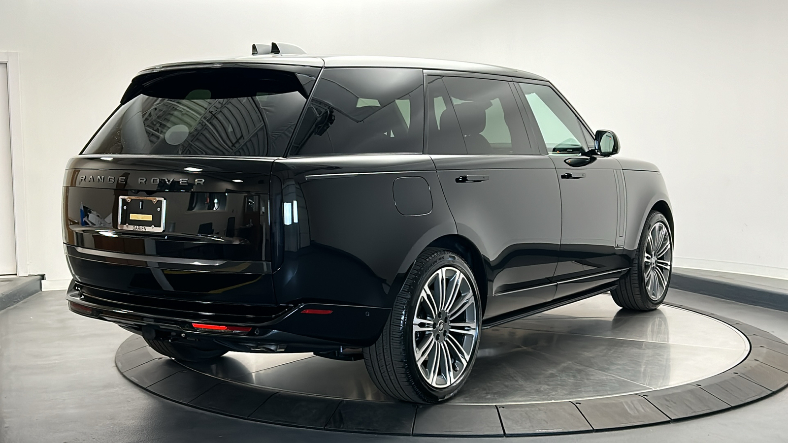 2025 Land Rover Range Rover Autobiography 5