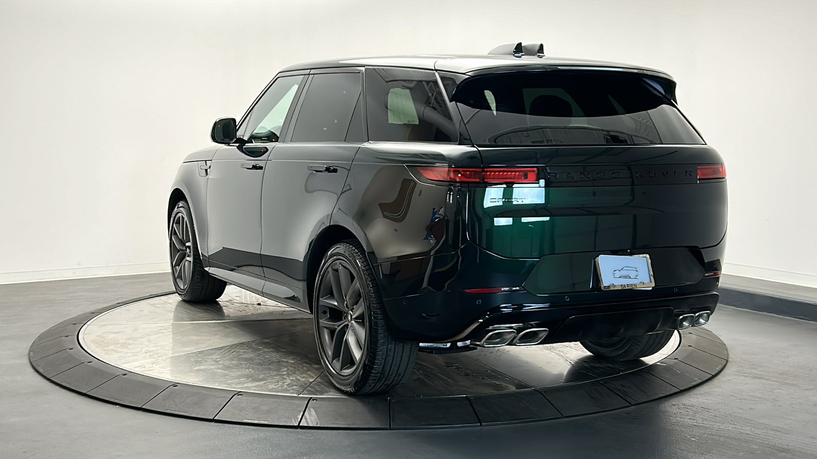 2025 Land Rover Range Rover Sport Dynamic 3