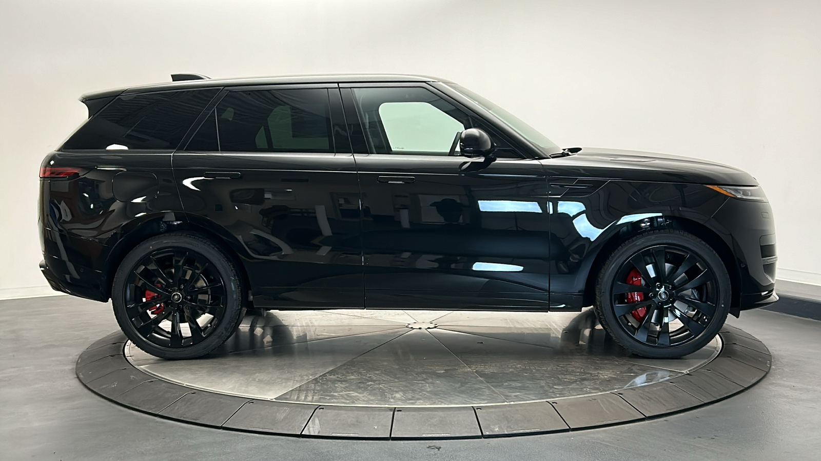 2025 Land Rover Range Rover Sport Dynamic 6