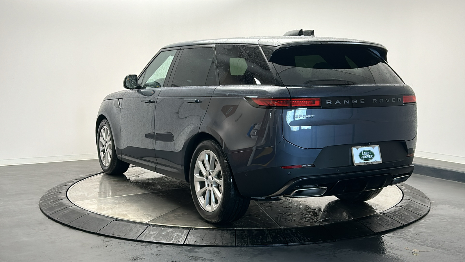 2025 Land Rover Range Rover Sport SE 3