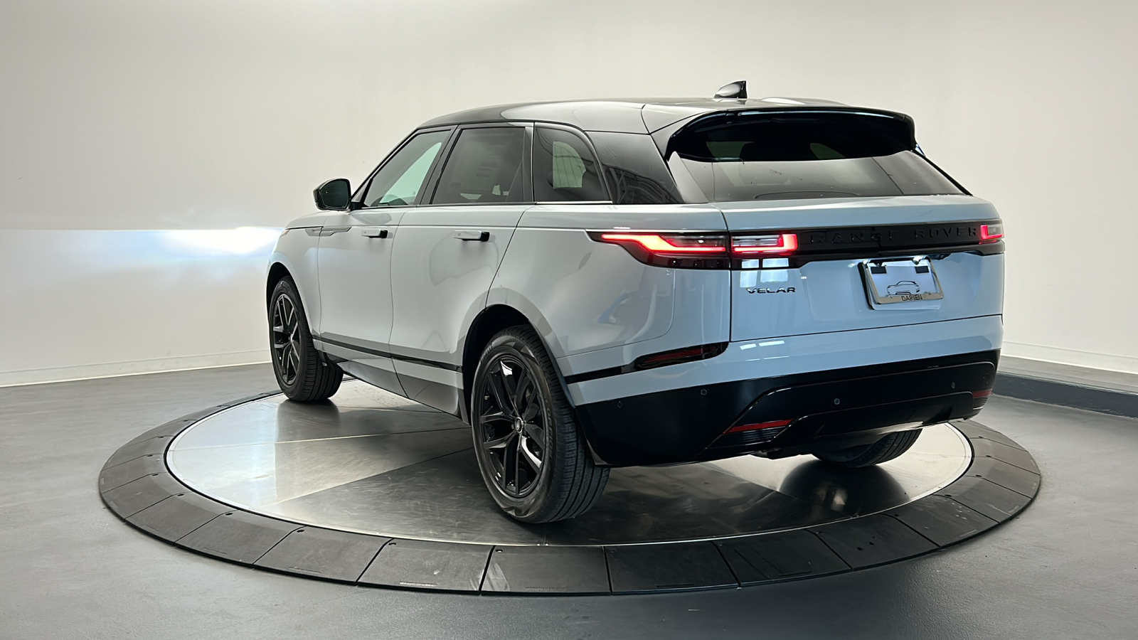 2025 Land Rover Range Rover Velar Dynamic SE 3