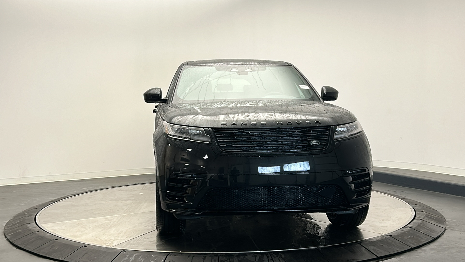 2025 Land Rover Range Rover Velar Dynamic SE 8