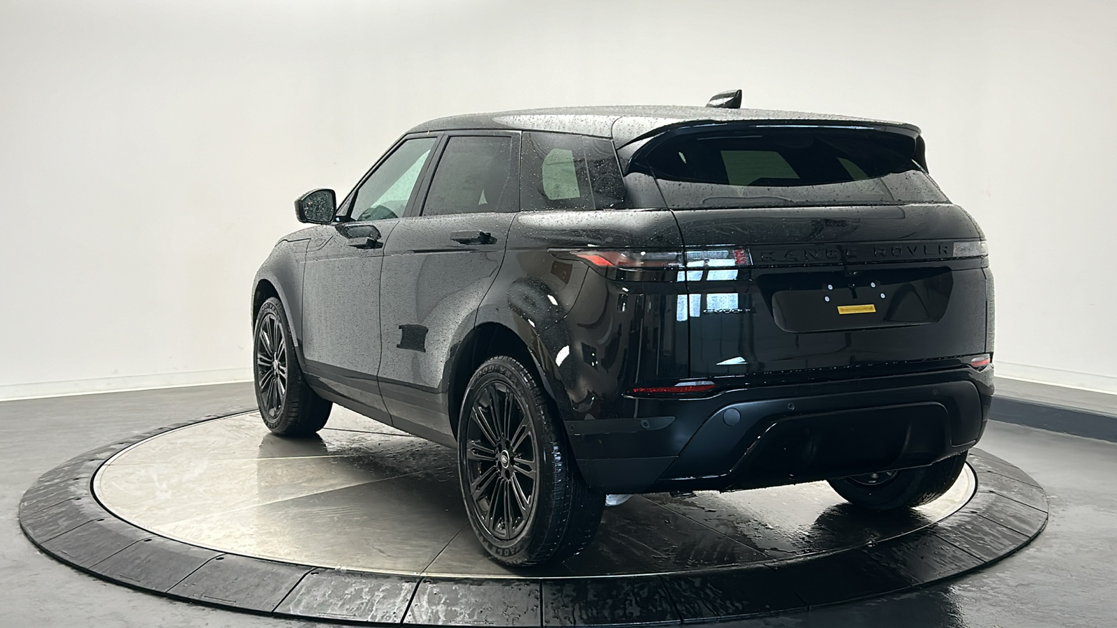 2025 Land Rover Range Rover Evoque S 3