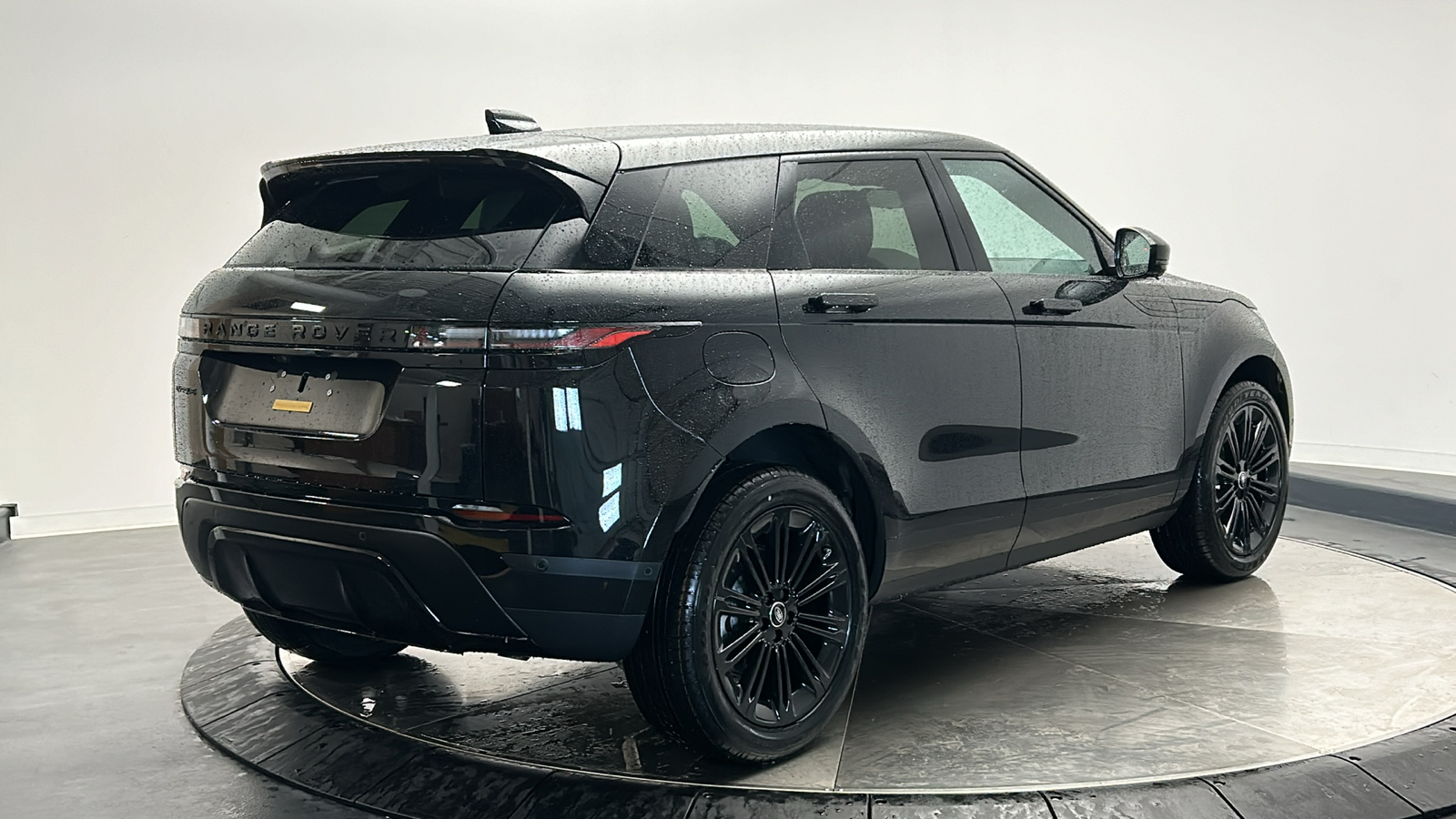 2025 Land Rover Range Rover Evoque S 5