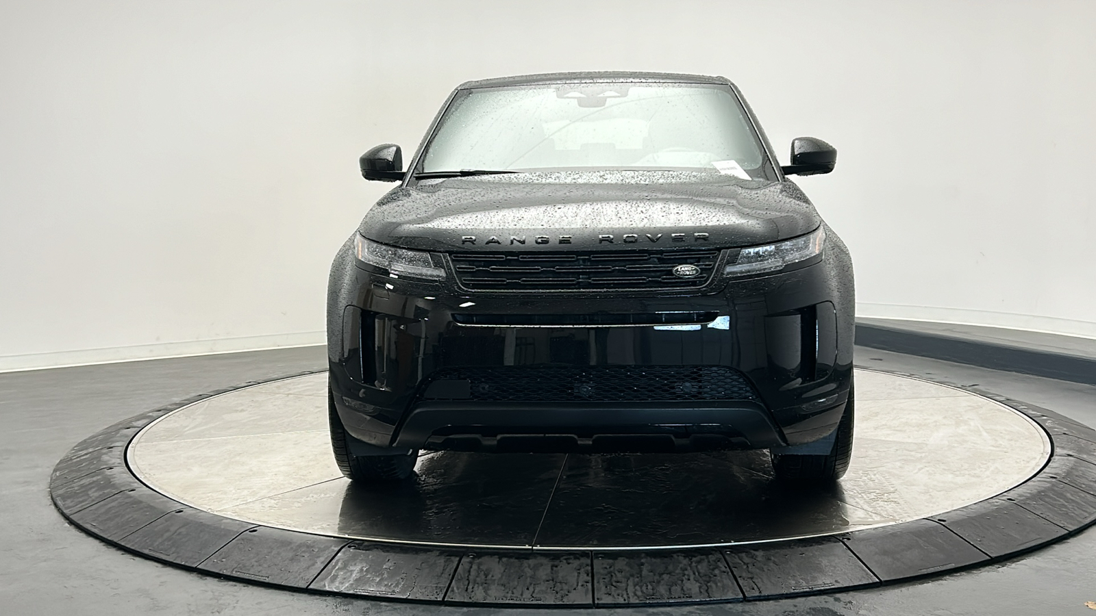 2025 Land Rover Range Rover Evoque S 8