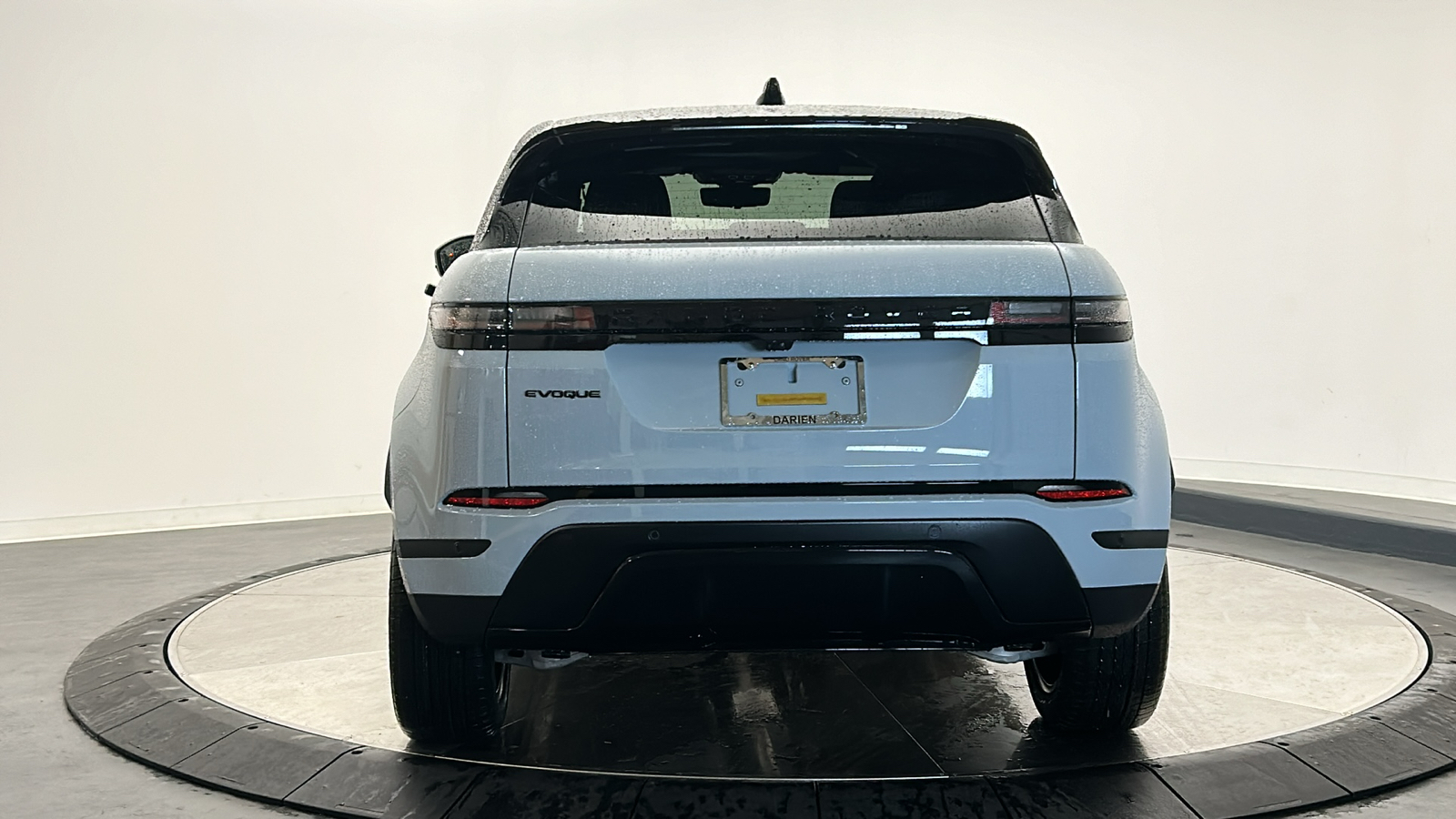 2025 Land Rover Range Rover Evoque S 4