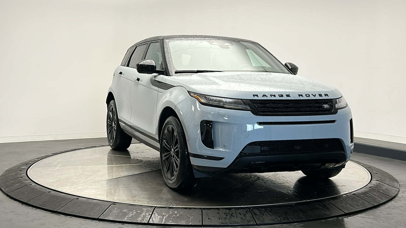 2025 Land Rover Range Rover Evoque S 7